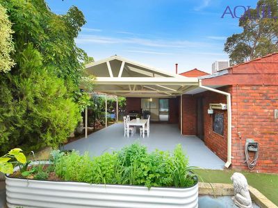 27 Abbott Way, Swan View