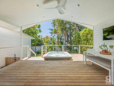 8 Nicholson Crescent, Toukley