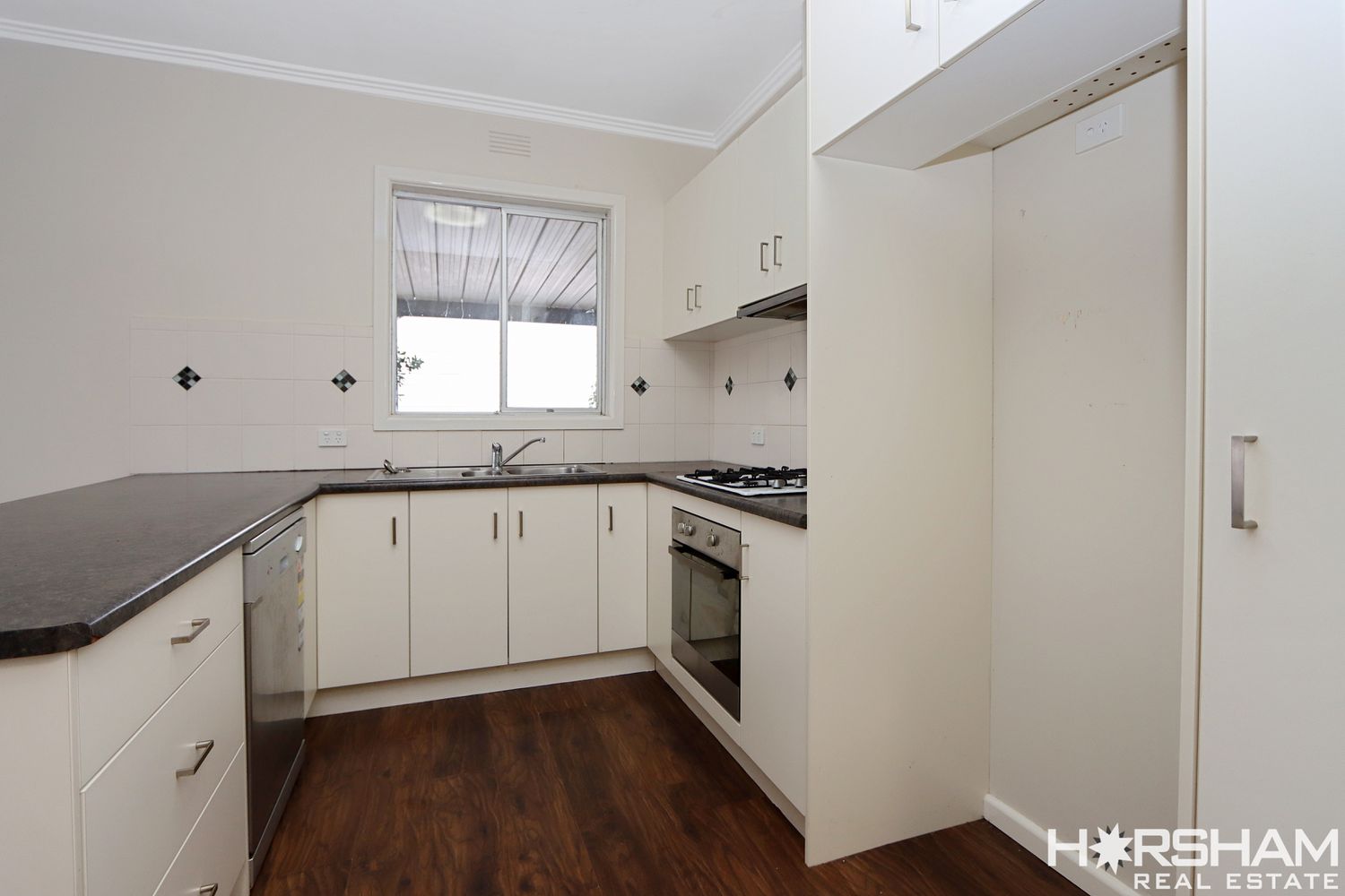 10 Rennison Street, Horsham