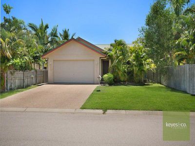 52 Estuary Parade, Douglas