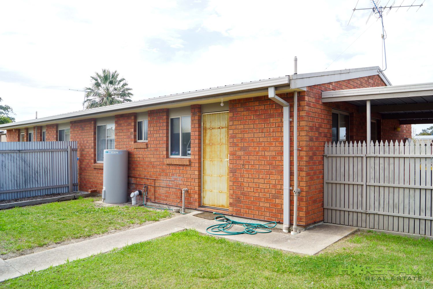3 / 12 Remlaw Road, Horsham