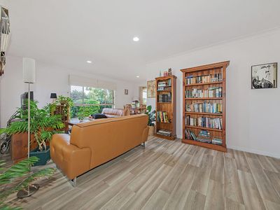 1 Ransom Place, Wakerley