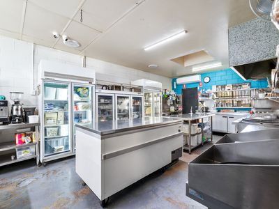 Salt Water Breeze Cafe & Takeaway