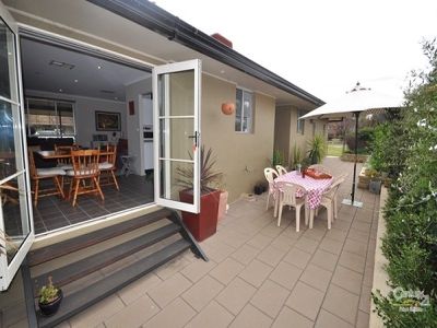 21 Opal Street, Dubbo