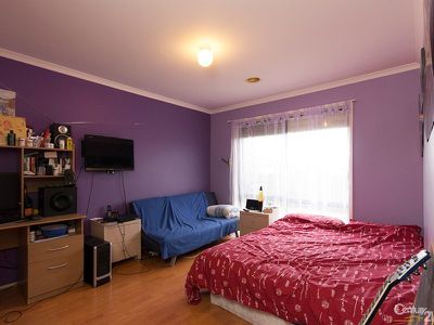 12 Linmac Court, Hampton Park