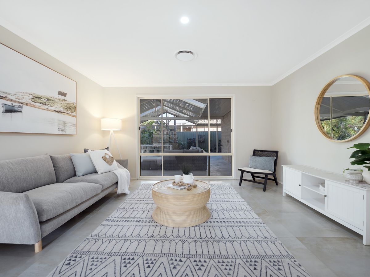 12 Sterling Way, Hamlyn Terrace