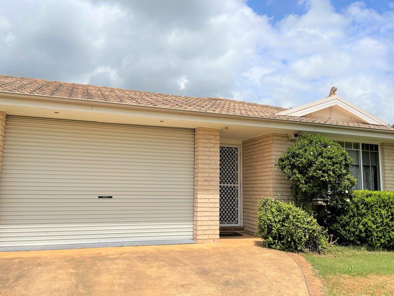 12 Wolara Avenue, Glenmore Park