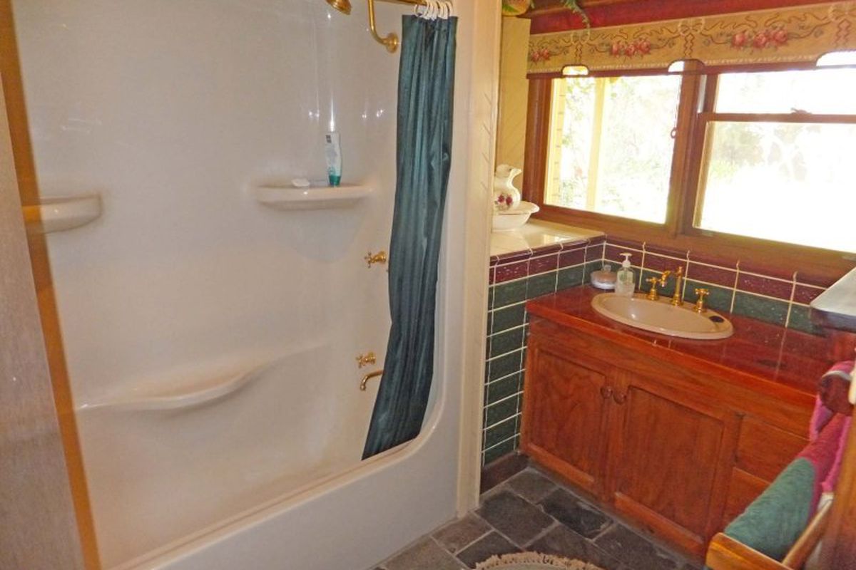 620 Henderson Road, Tongala