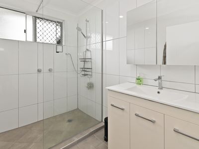 9 CONLAN CLOSE, Manoora