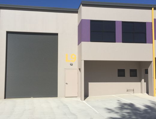 Functional Warehouse with good sized office. 