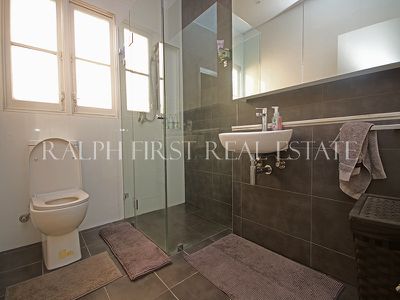 31 Martin Street, Roselands