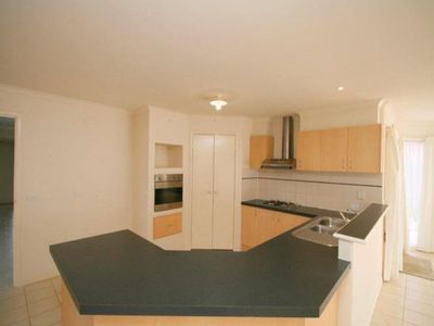 2 Brookville Avenue, Werribee