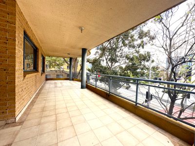11 / 195 Hawkesbury Road, Westmead