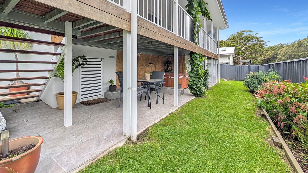 6 Yellowfin Close, Narooma