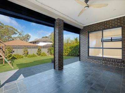 12 Reuben Street, Grantham Farm