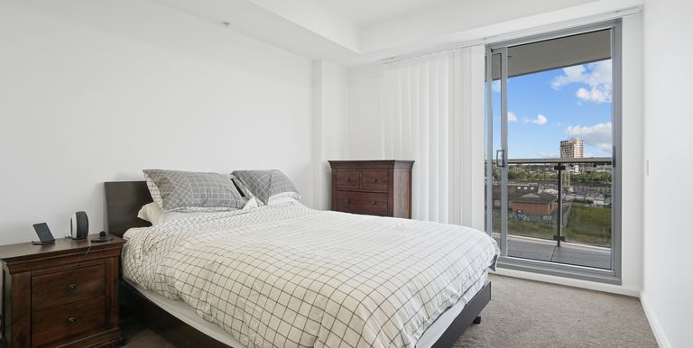 302 / 5 Second Ave, Blacktown