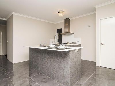 9 Oriel Lane, Piara Waters