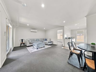 44A & 44B Madden Drive, Griffith