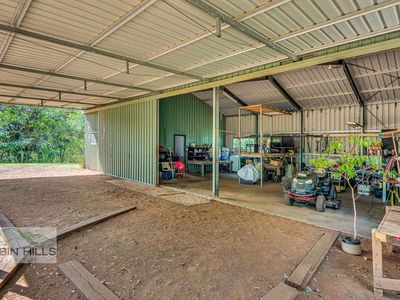417 Davis Road, Jiggi