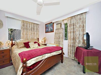 28 Adams Street, Heatley