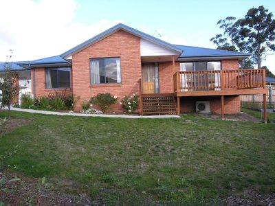 6 Pear Tree Close, Huonville