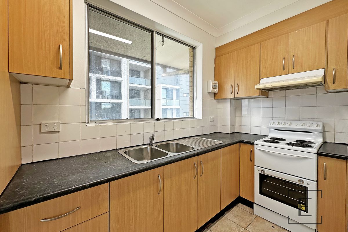 6 / 19 Lyons Street, Strathfield