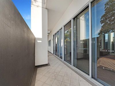 301 / 1 Rothschild  Ave, Rosebery