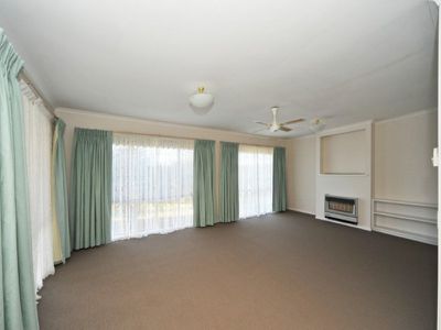 34 Magellan Crescent, Kangaroo Flat