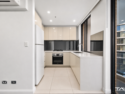 811 / 178 George Street, Parramatta