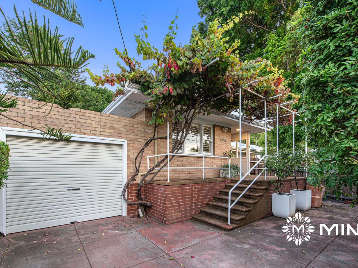 17 Thompson Road, North Fremantle Mint Real Estate