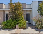 4 / 9 Baxter Avenue, Eyre