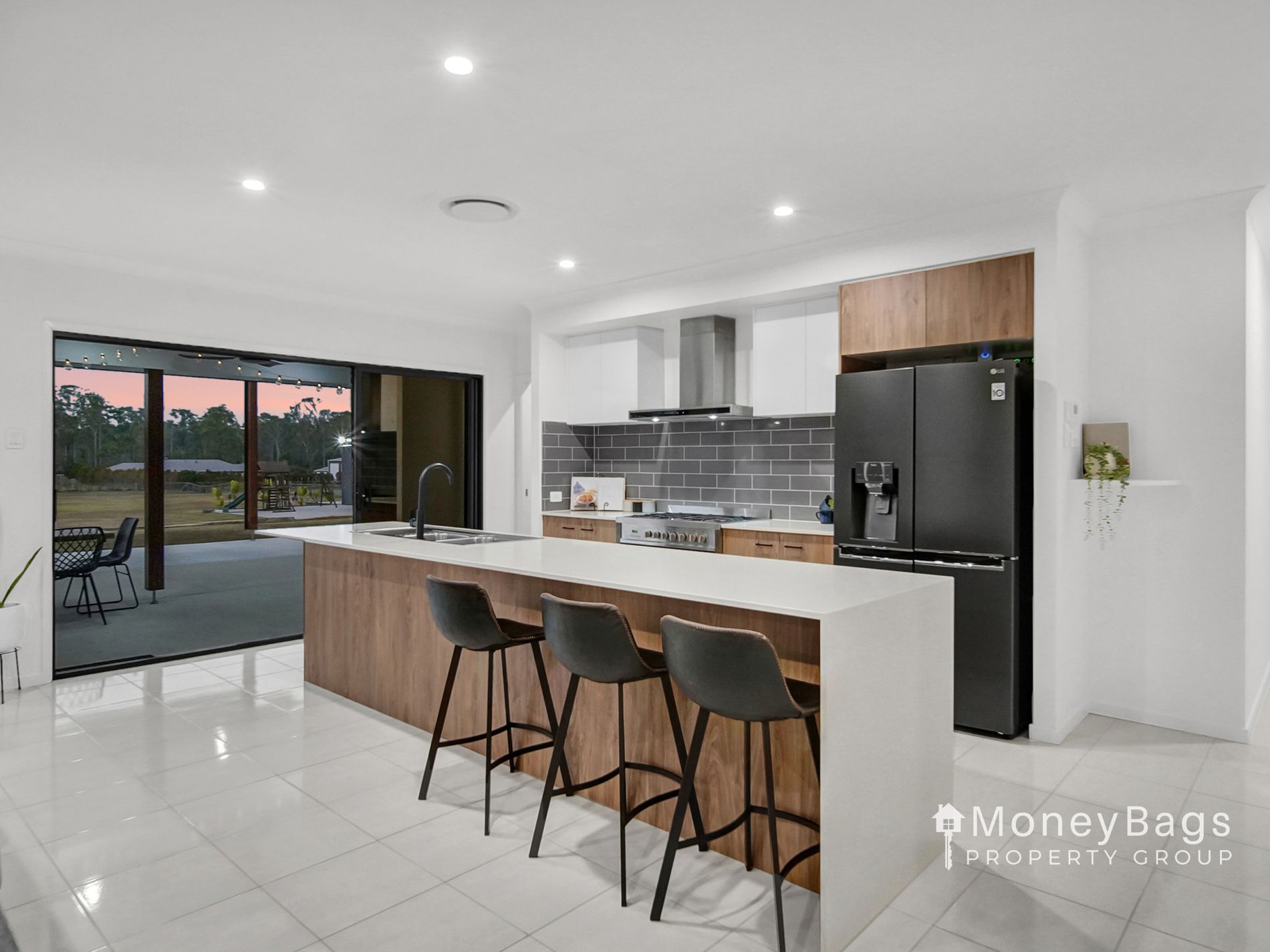 13-17 Winx Court, Riverbend