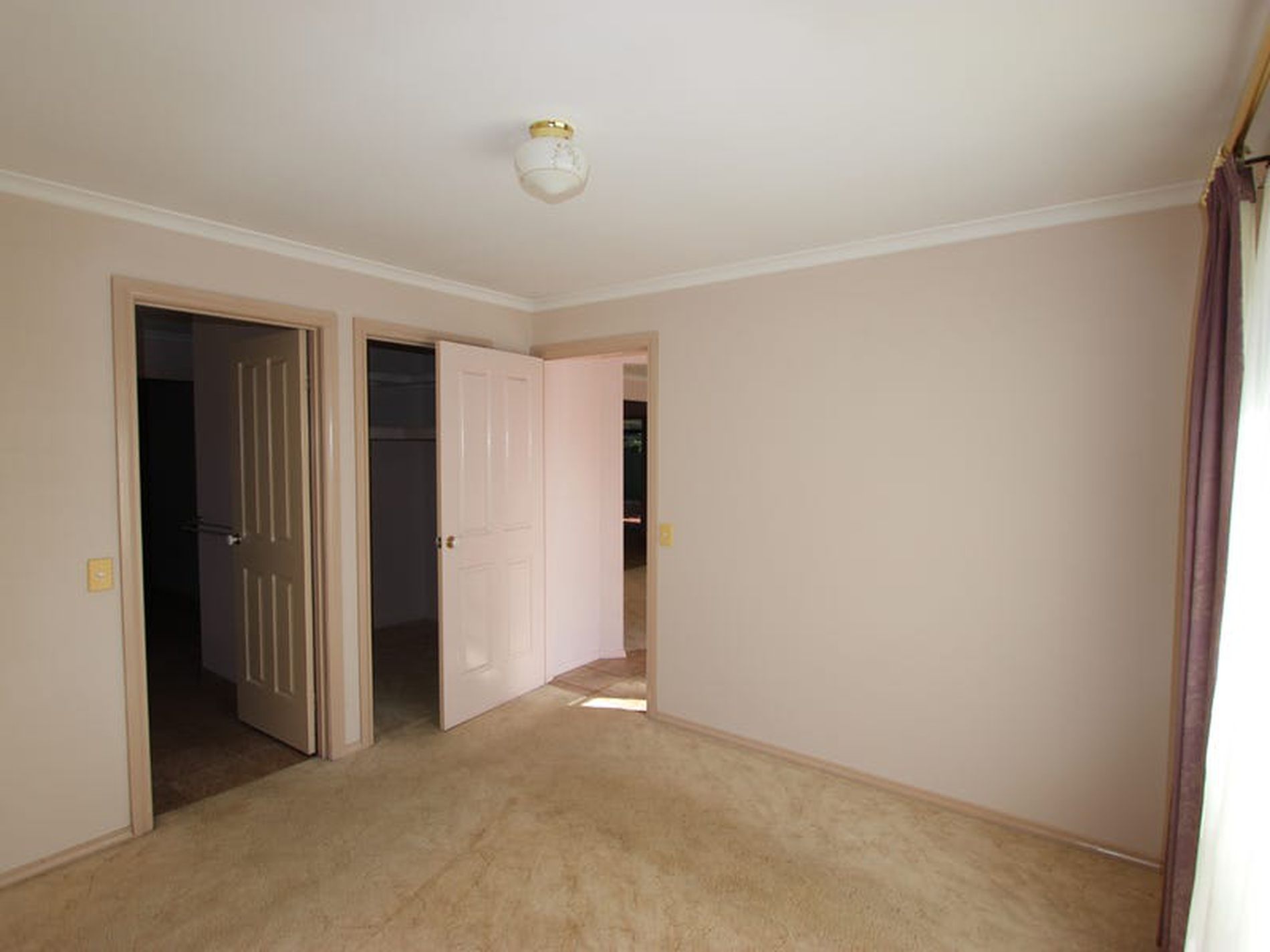 13 Stefania Mews, Whittington