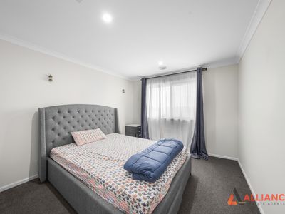 2 Riverine Street, Wollert