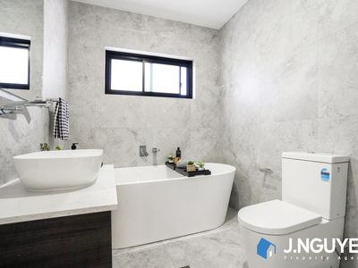 35a Foxlow Street, Canley Heights