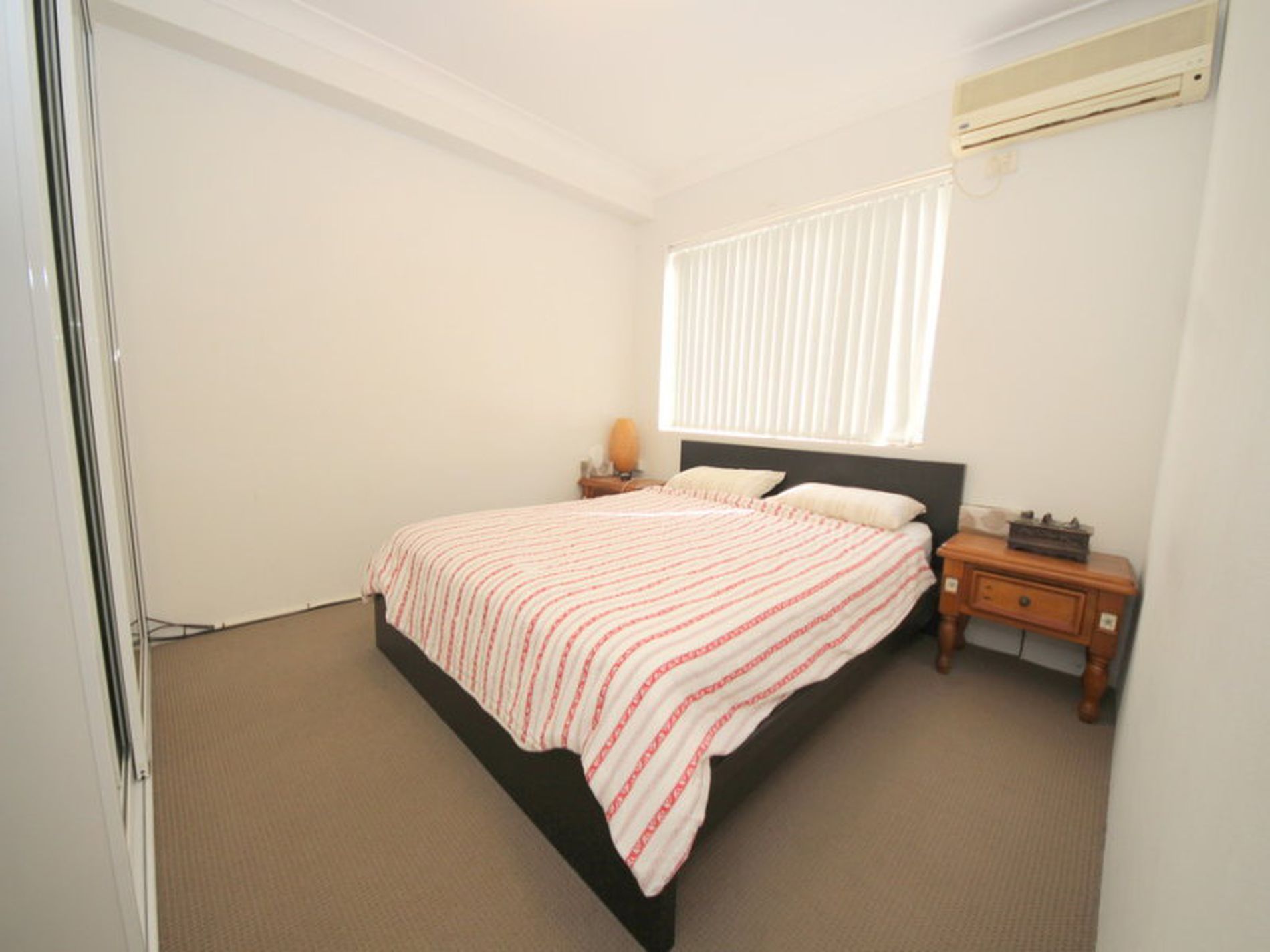 1 / 47 Cairds Avenue, Bankstown