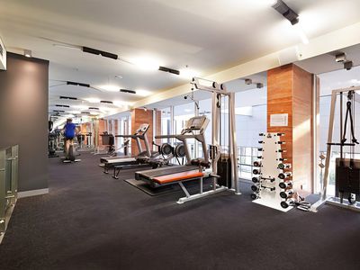 808 / 250 Saint Kilda Road, Southbank