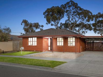 80 Yarcombe Crescent, Craigieburn