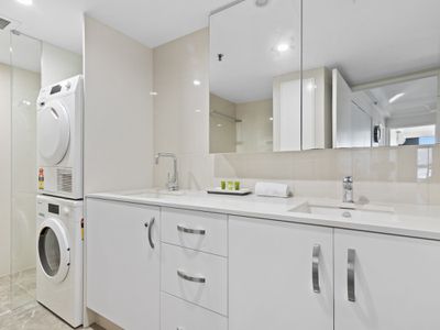 8E / 973 Gold Coast Highway, Palm Beach