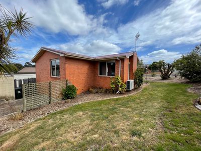 92 Ogden Street, Acton
