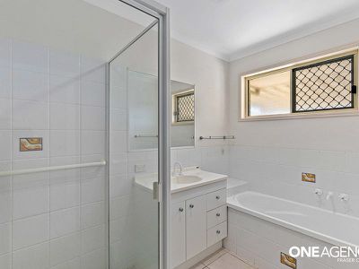 4 Kirton Road, Point Vernon