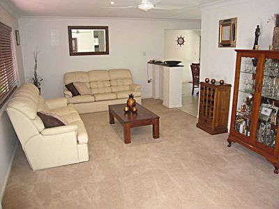3 Knightsbridge Crescent, Rochedale South