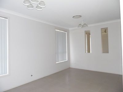 120 Kendall Drive, Casula