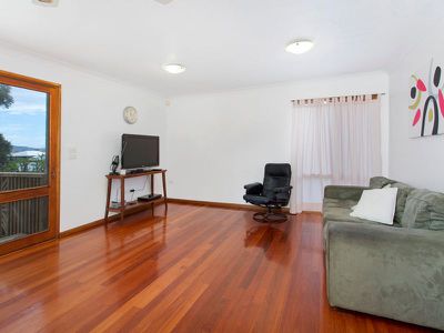 62 Edgeworth Avenue, Kanahooka