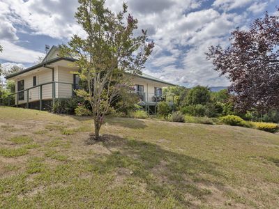 6 Charles Street, Tawonga