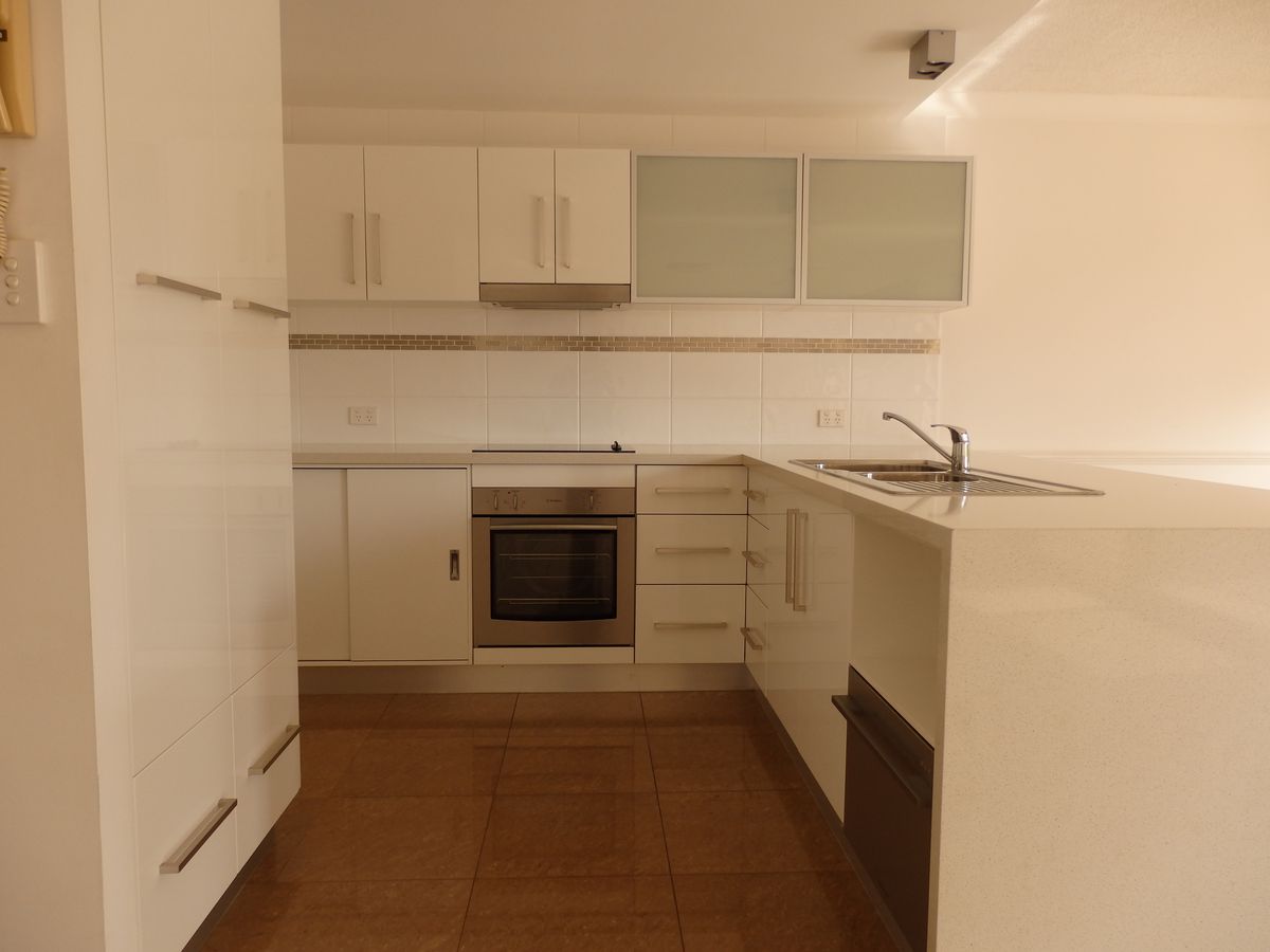 11 / 1 Golding St, Toowong