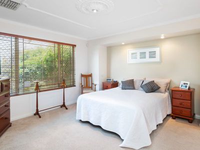 21 Riverina Way, Hannans