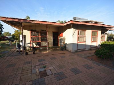 2 Roberts Street, South Hedland
