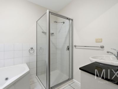 19 / 1 Creswells Row, Hobart