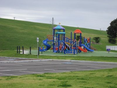 7 / 1 Olympic Boulevard, Port Kembla